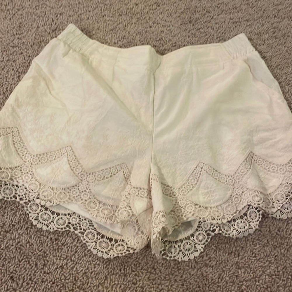 Cream shorts size large